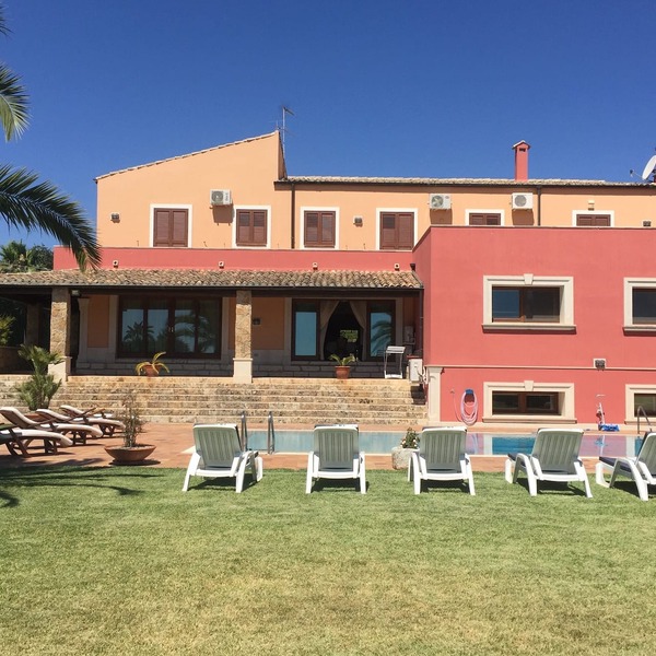 Villa Maremonti luxury villa with swimming pool