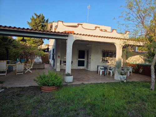 Villa Mayla