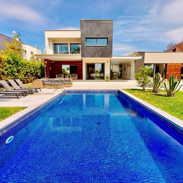 VILLA NIRVANA