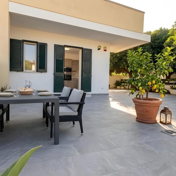 Villa 'Pacifica' with Private Garden and Air Conditioning