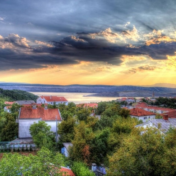 Villa Padre Is Situated In Jadranovo ~ 350m From Beach In Quiet Neighborhood