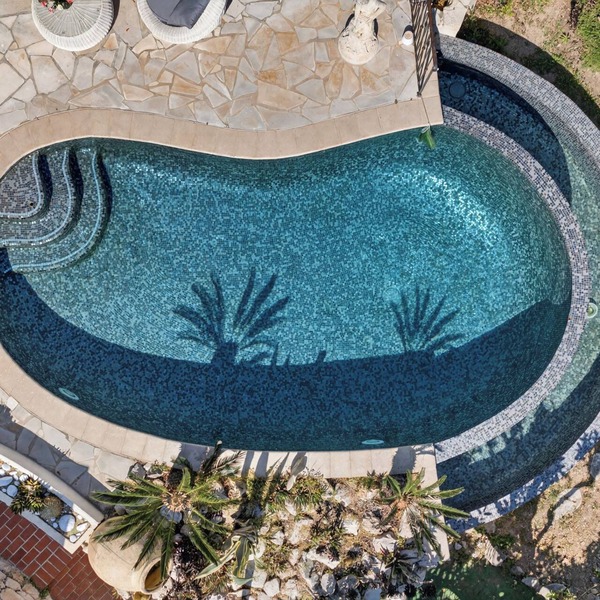 Villa PANORAMA EZE Beach, 5 minutes walking to the beach