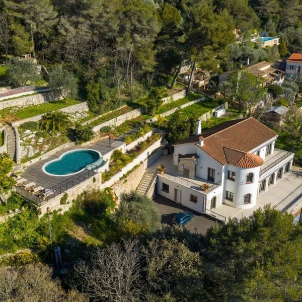 Villa panoramic view, 5 suites, swimming pool, 10 pax