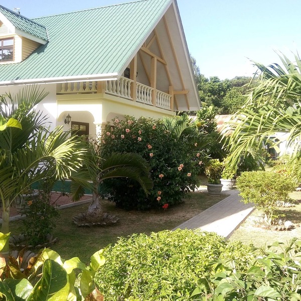 VILLA PAYANKE (Chalets Anse Reunion) - 2 to 4 people - close to the beach