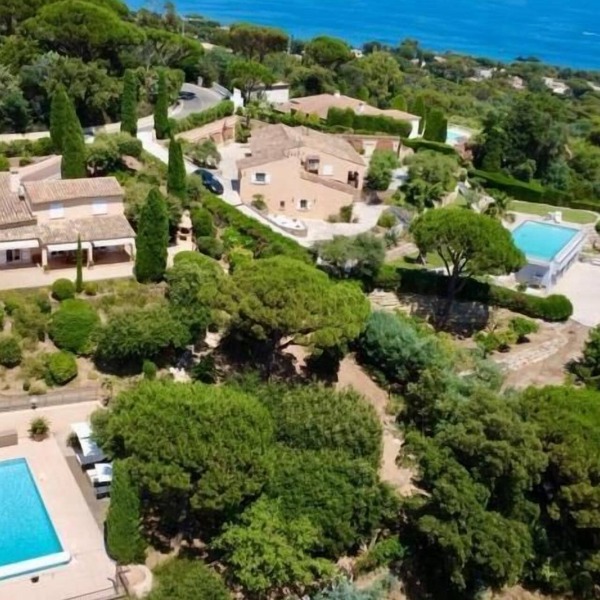 Villa Provençale * | 5 bedrooms | swimming pool