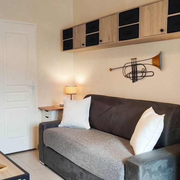 Villa Reiala Plan-de-Cuques - Comfortable studio