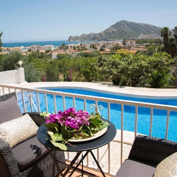 Villa 'Samar Altea Grupo Terra De Mar' with Sea View, Wi-Fi and Air Conditioning