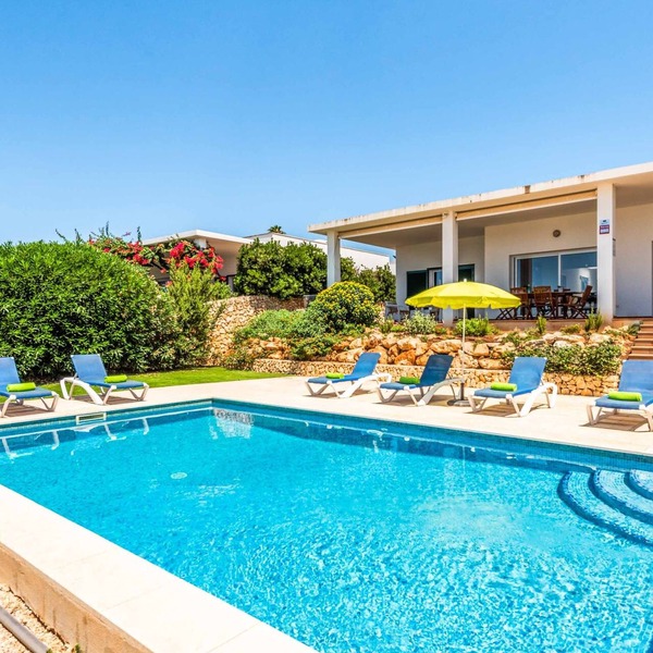 Villa Satalaia - Four Bedroom Villa, Sleeps 6