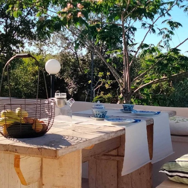 Villa Serena, between Ostuni and the sea, comfy accommodation amid olive trees.