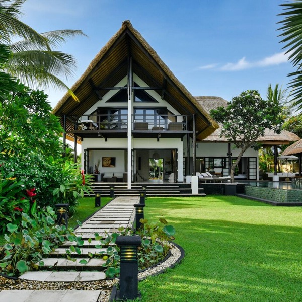 Villa Sheeba