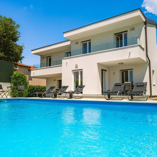 Villa Tonka