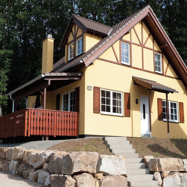 Villa with bubble bath, solarium and fireplace