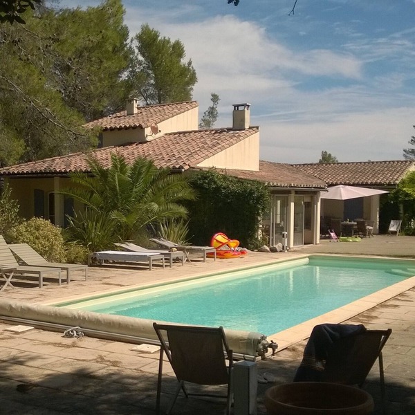 Villa with Pool, Privacy and Magnificent View