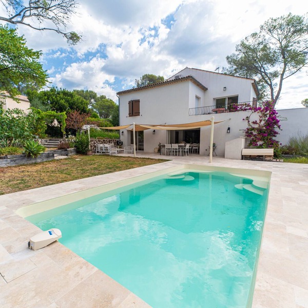 Villa with Private Pool, Walk to Boulouris Beach