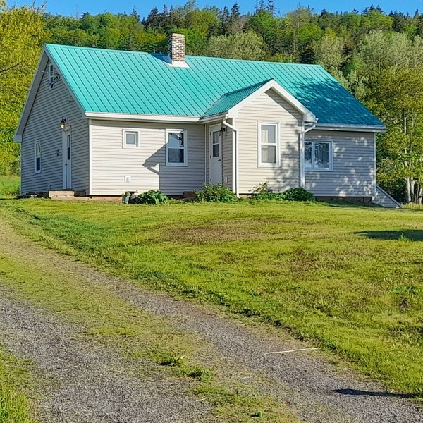 Visit the beautiful Annapolis Valley of Nova Scotia at Blomidon Vacation Rentals