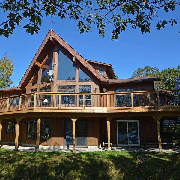 Vista Lakehouse