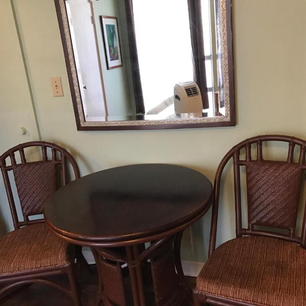 Waikiki Whale Watcher Apts 304A