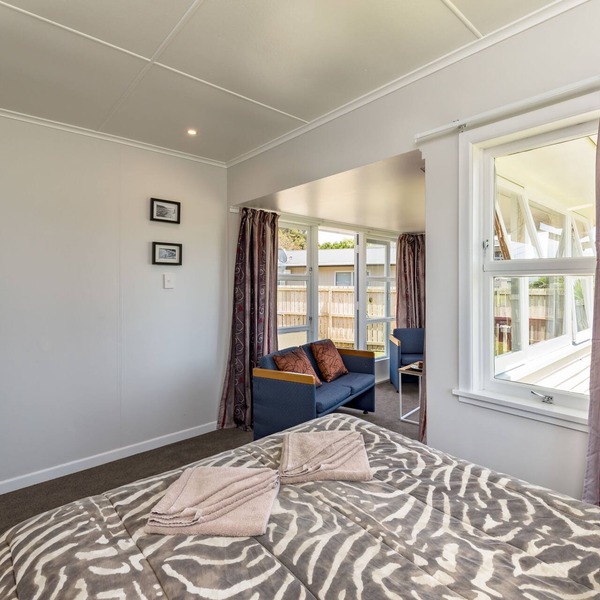Waitangi Beach Bach 30B