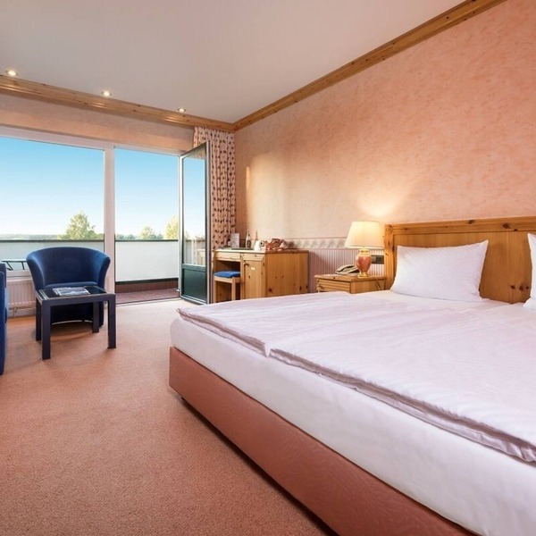 Waldblick Doppelzimmer mit Du Oder Bad, WC, Frühstück und Abendessen