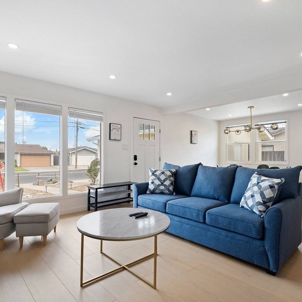 Walk to Beach - Remodeled Coastal 3 Beds Home Safe Town Highway 1 Near SF/SFO