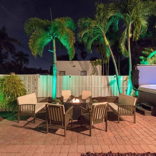 Walk to Beach Spacious Estate with Hot Tub & Game Room