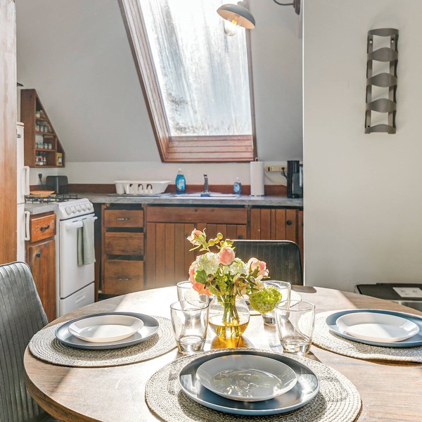 Walkable Location, Historic Setting: Warrenton Apt