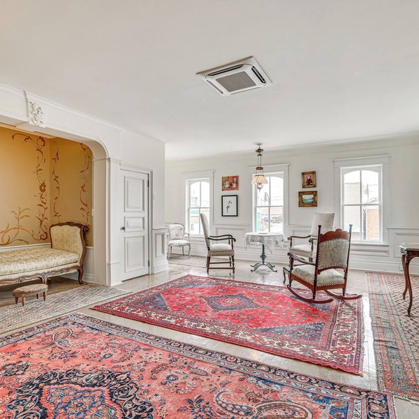 Walkable Main Street Location: Spring Grove Apt