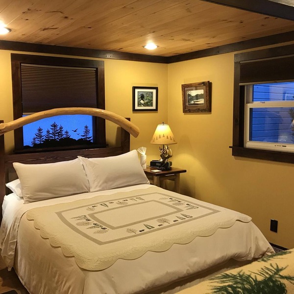 Walkable private suite in the heart of the village of Clinton, NY. 13323