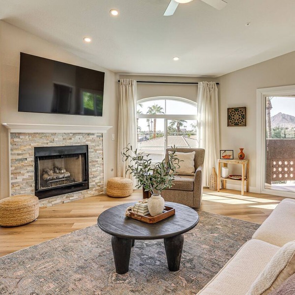 Walkable Scottsdale Oasis w/Pool Near Old Town