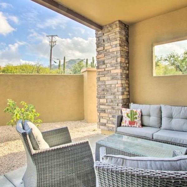 Walkable Townhome w/Pool Access in Cave Creek!