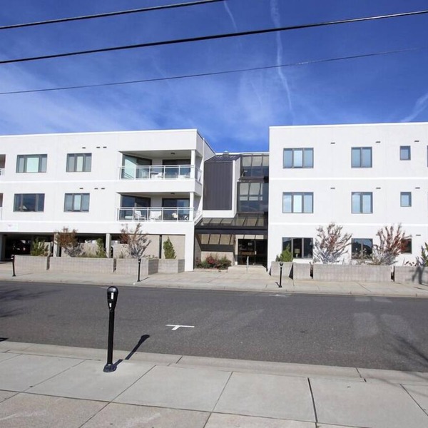 WATER VIEW! Centrally located in Stone Harbor across the street from the beach and 1 block to downtown shopping,
