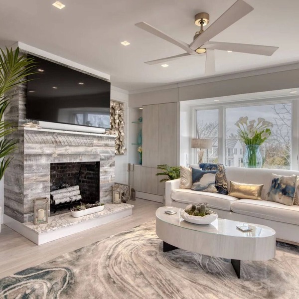 Waterfront 2BR/3BA Sag Harbor Village Rooftop Penthouse