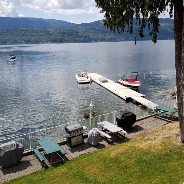 Waterfront condo on the sunny side of Shuswap Lake!