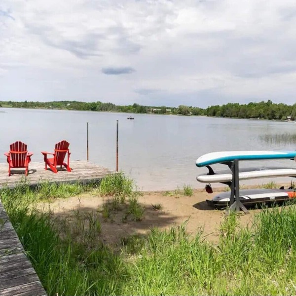 Waterfront Cottage - Lower Unit - 2 Bedroom - Private Beach