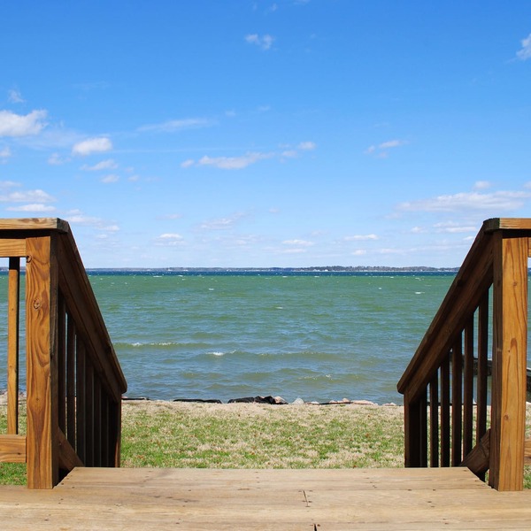 Waterfront Cottage w Private Beach on Chesapeake Bay!