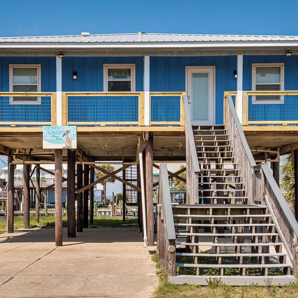 Waterfront Dauphin Island Home w/Deck & Boat Dock