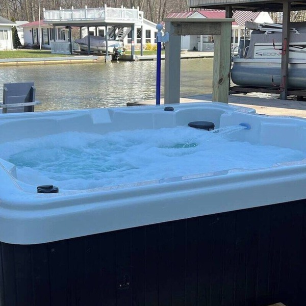 Waterfront house with hot tub private dock!