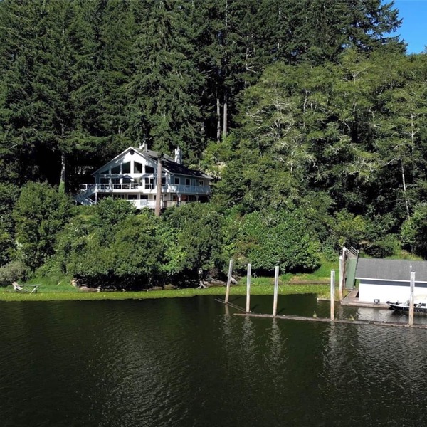 Waterfront Oasis, Dunes, Ocean, Hot Tub, Fishing