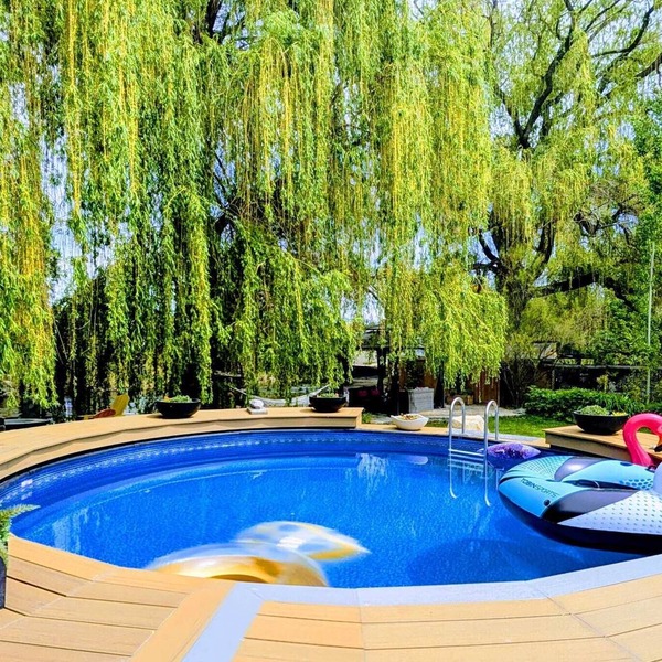 Waterfront Oasis with Pool, Hot Tub, Pet Friendly