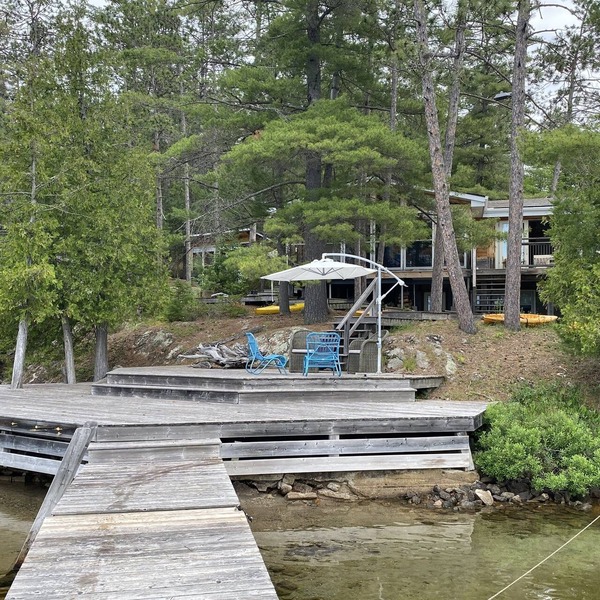 Waterfront Paradise on Private Point