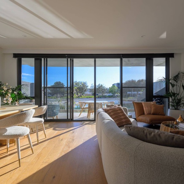 Waterfront Retreat-North Coogee, beachfront,Sauna, family friendly, Fremantle