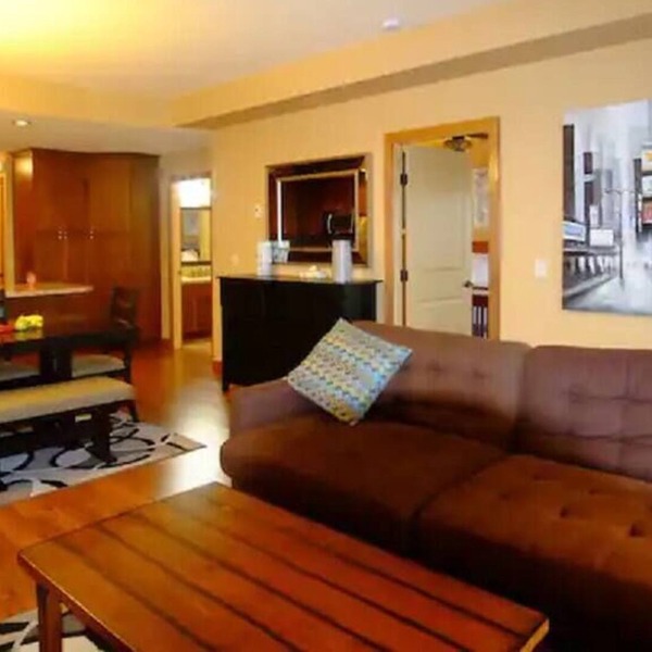 Waterfront Spacious One Bedroom Condo