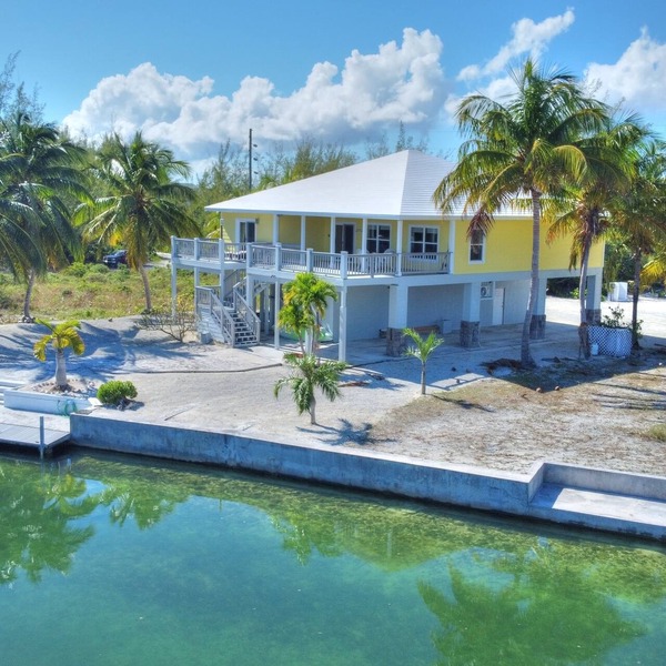 Waterfront Studio,300yds to stunning beach & DIY bonefish flats,Boat available