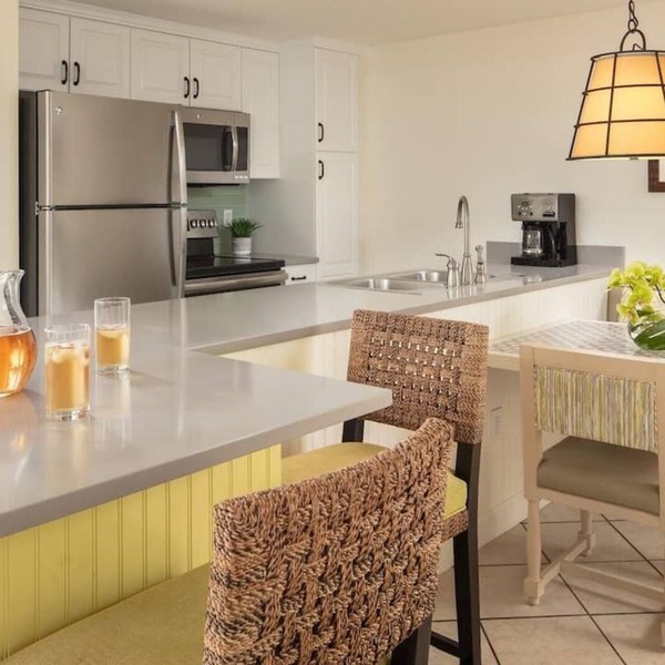 WATERFRONT Sunset Harbor Resort in Old Town+ Resort Amenities, 2BR Suite