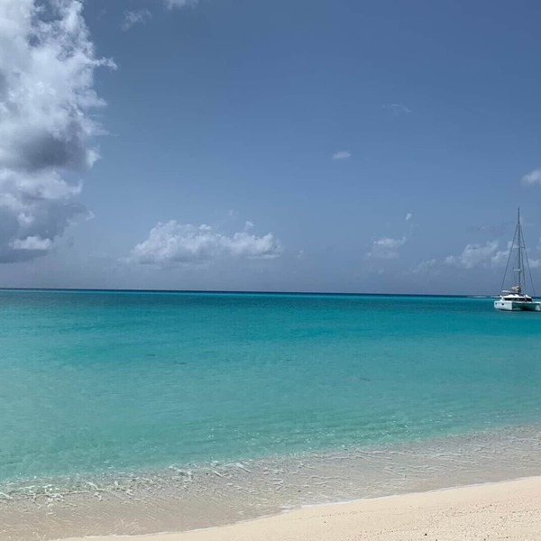 Waterfront Villa - dockage for 2 boats included in rental