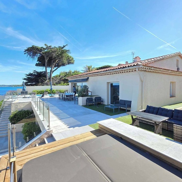 Waterfront villa in Saint Maxime, Gulf of St Tropez