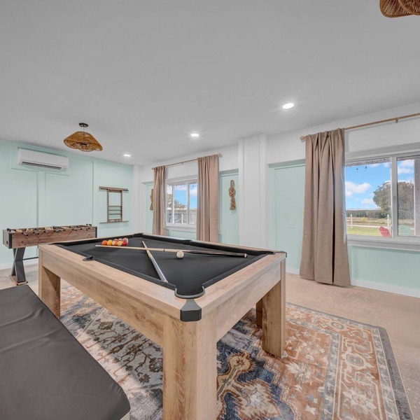 Waterfront Villa w/Hot Tub Game Room Kayaks Bikes