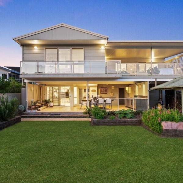 WaterFront With Panoramic Views: Sunrise and Sunset