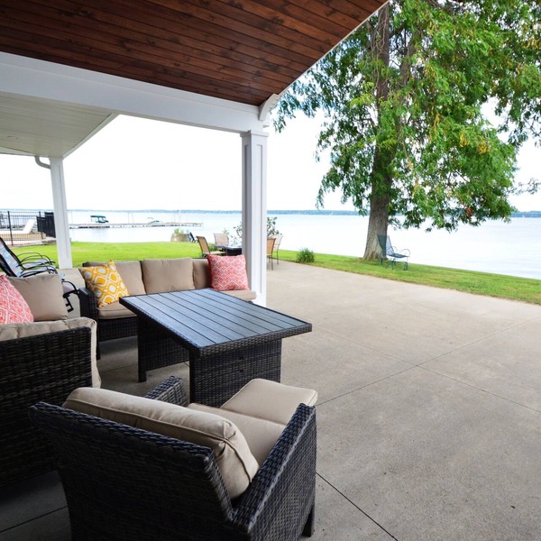 Waters Edge B&B Resort