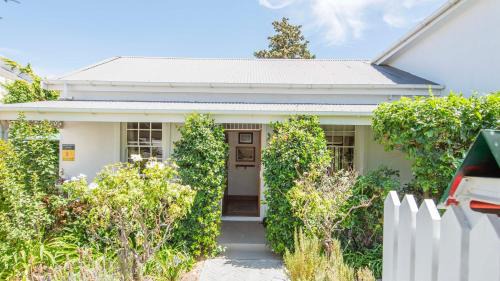 Waymaker Cottage